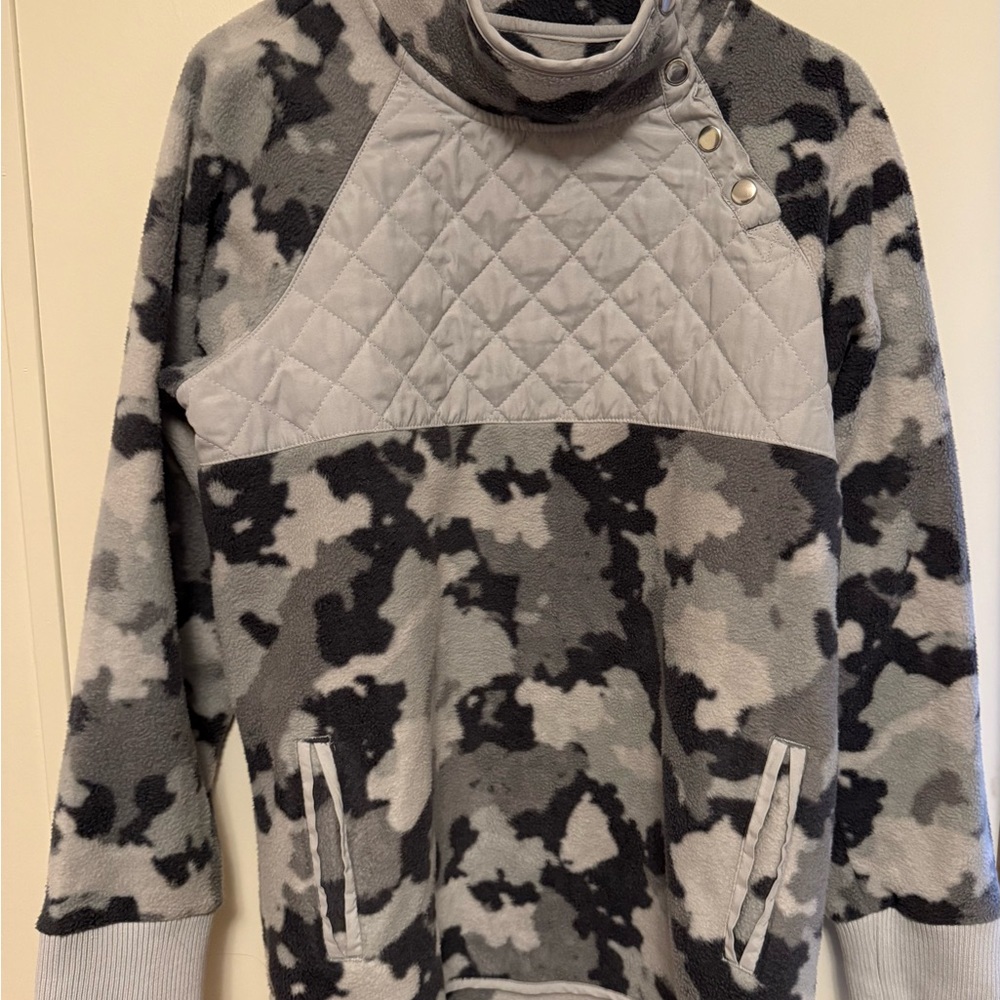 Kyodan Fleece Sweater